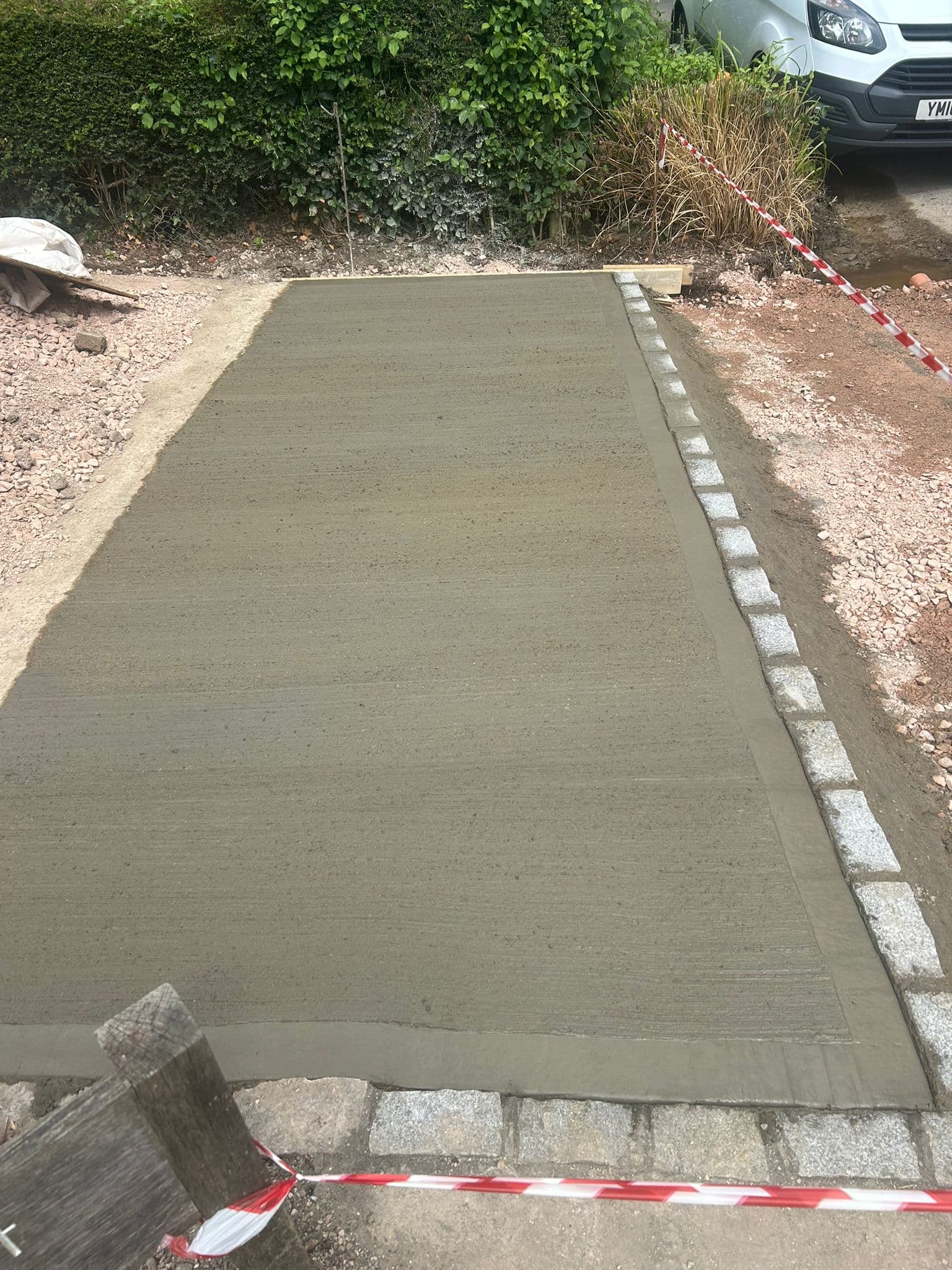 Concrete base and slab concreting works completed to a high standard